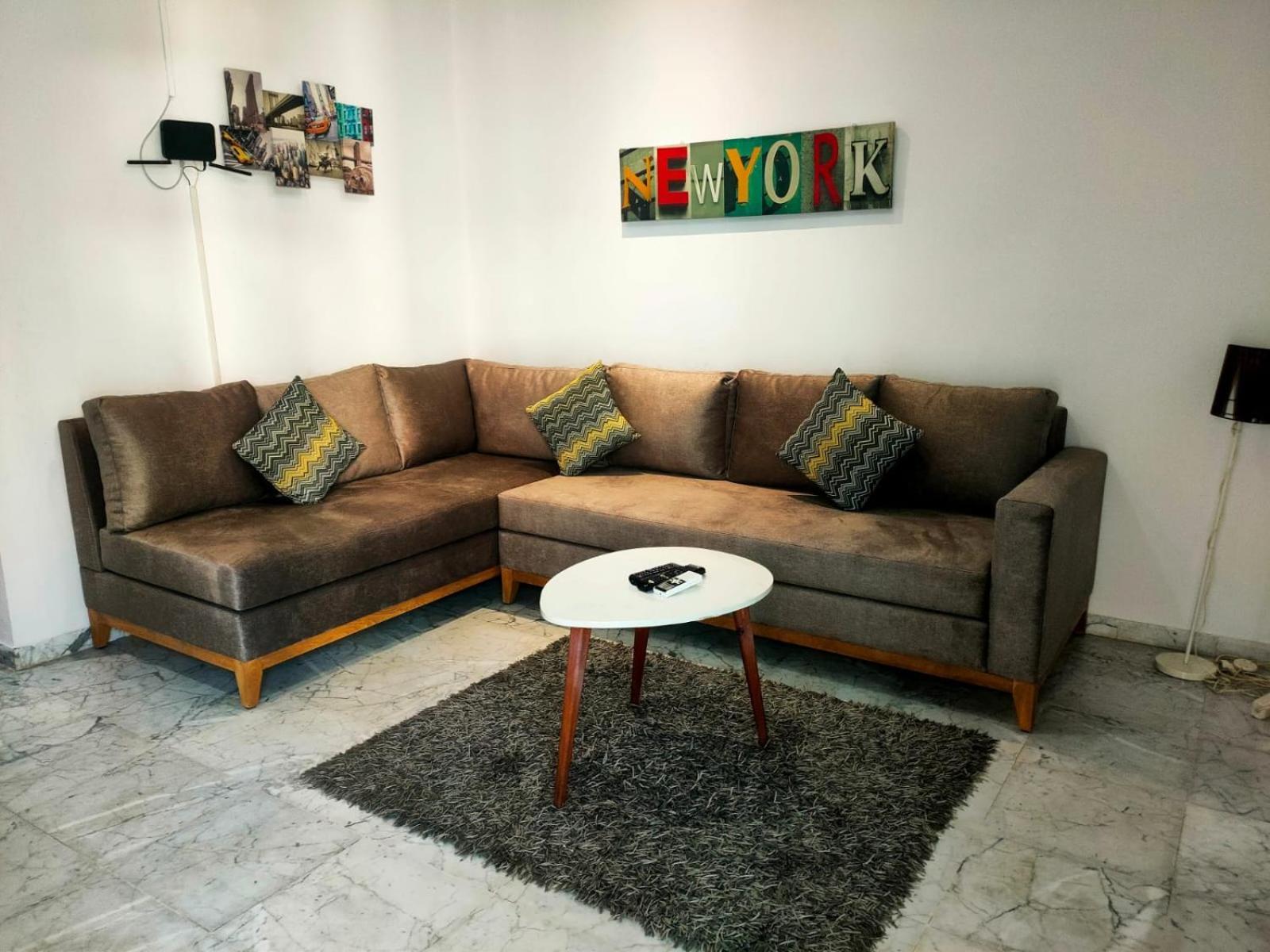 Apartment Luxe & Vip A Cote De Tunsia Mall 2 *
